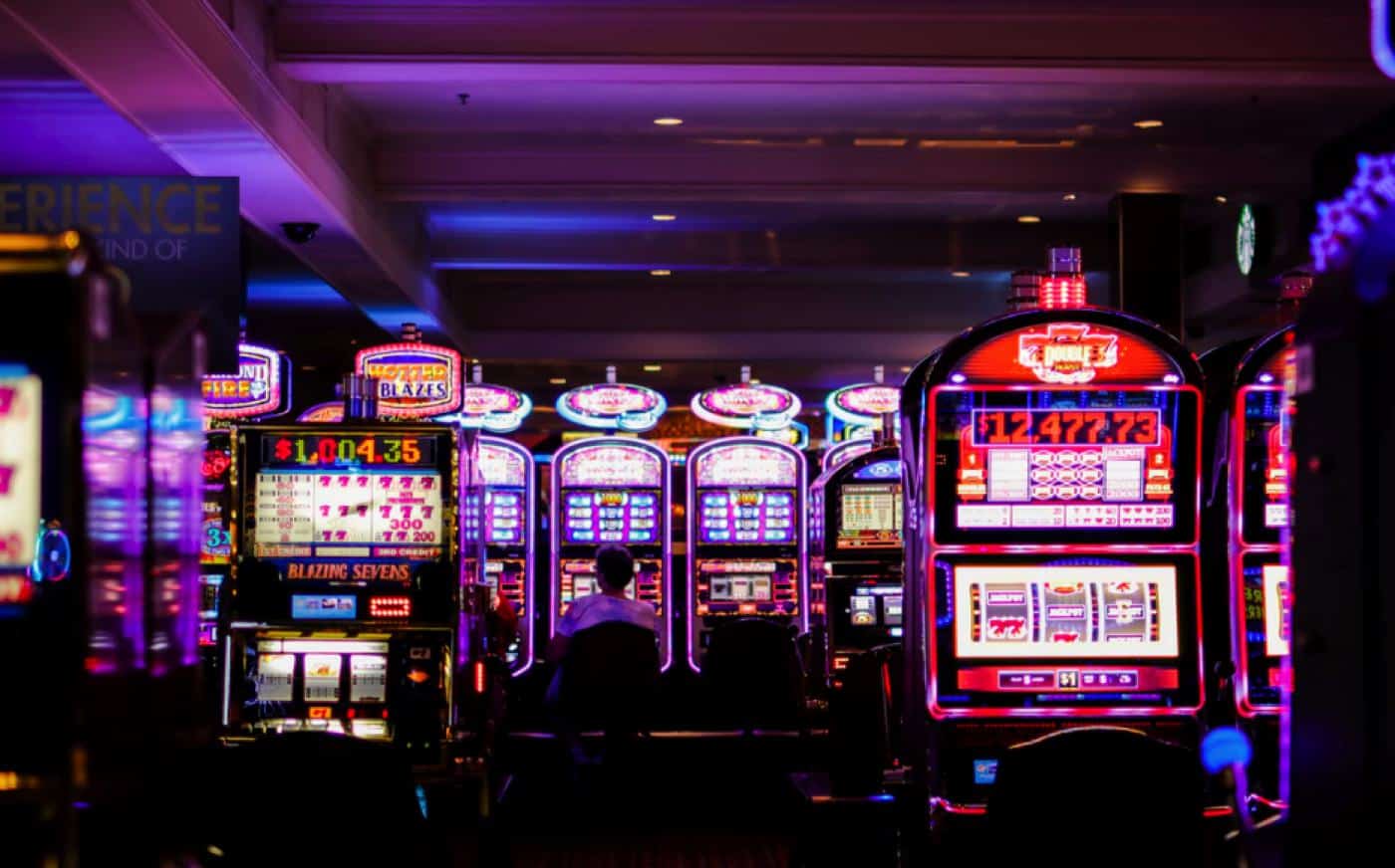 What experiences a player will have by playing online slot games? - Strike  France